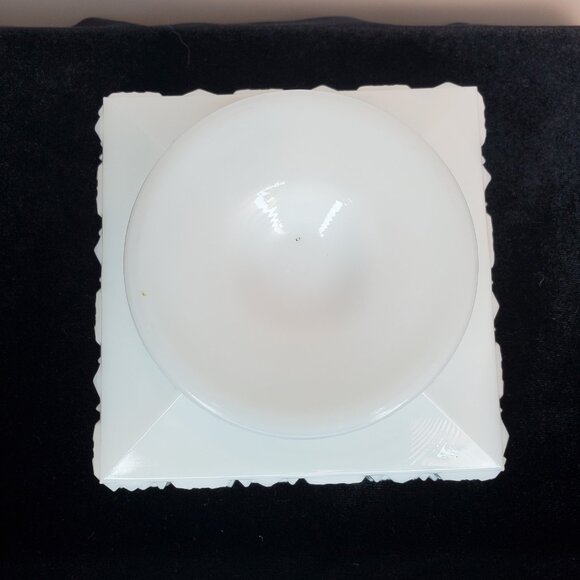 Vintage Westmoreland Milk Glass Old Quilt Covered Candy Dish Square 40/50s White - Picture 8 of 15